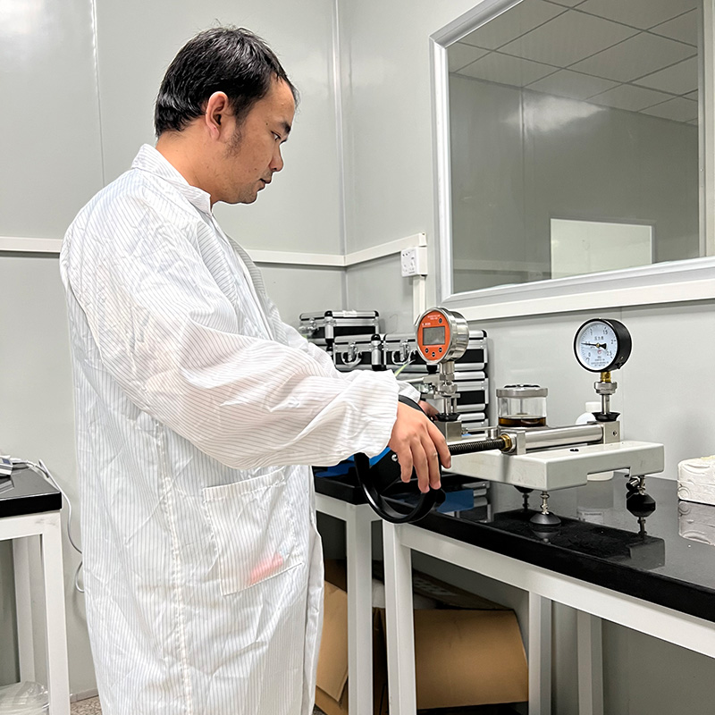 拼品质,拼价格,拼服务